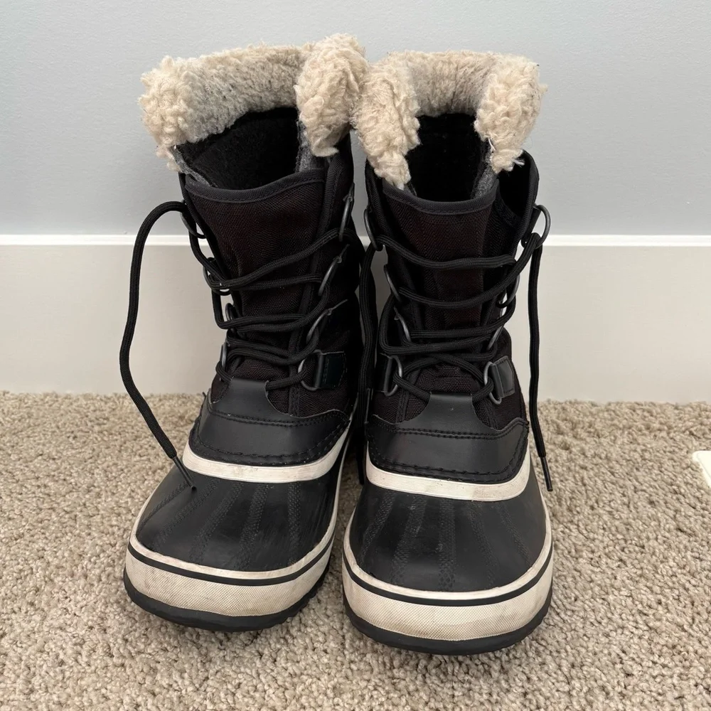 Sorel Winter Carnival Black Lace-Up Snow Waterproof Boots Outdoors Active Size 7 - Picture 2 of 15